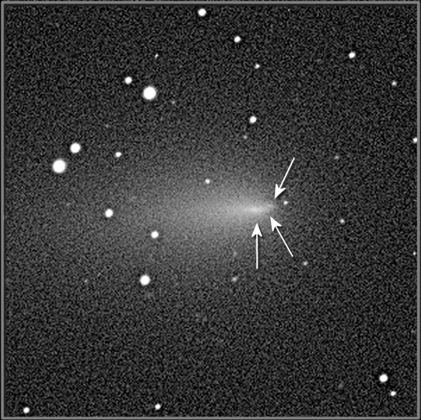 Fragmentación del cometa C/2019 Y4 (ATLAS), fotografiado el 11 de Abril de 2020 remotamente desde Mayhill, New México (José J. Chambó).