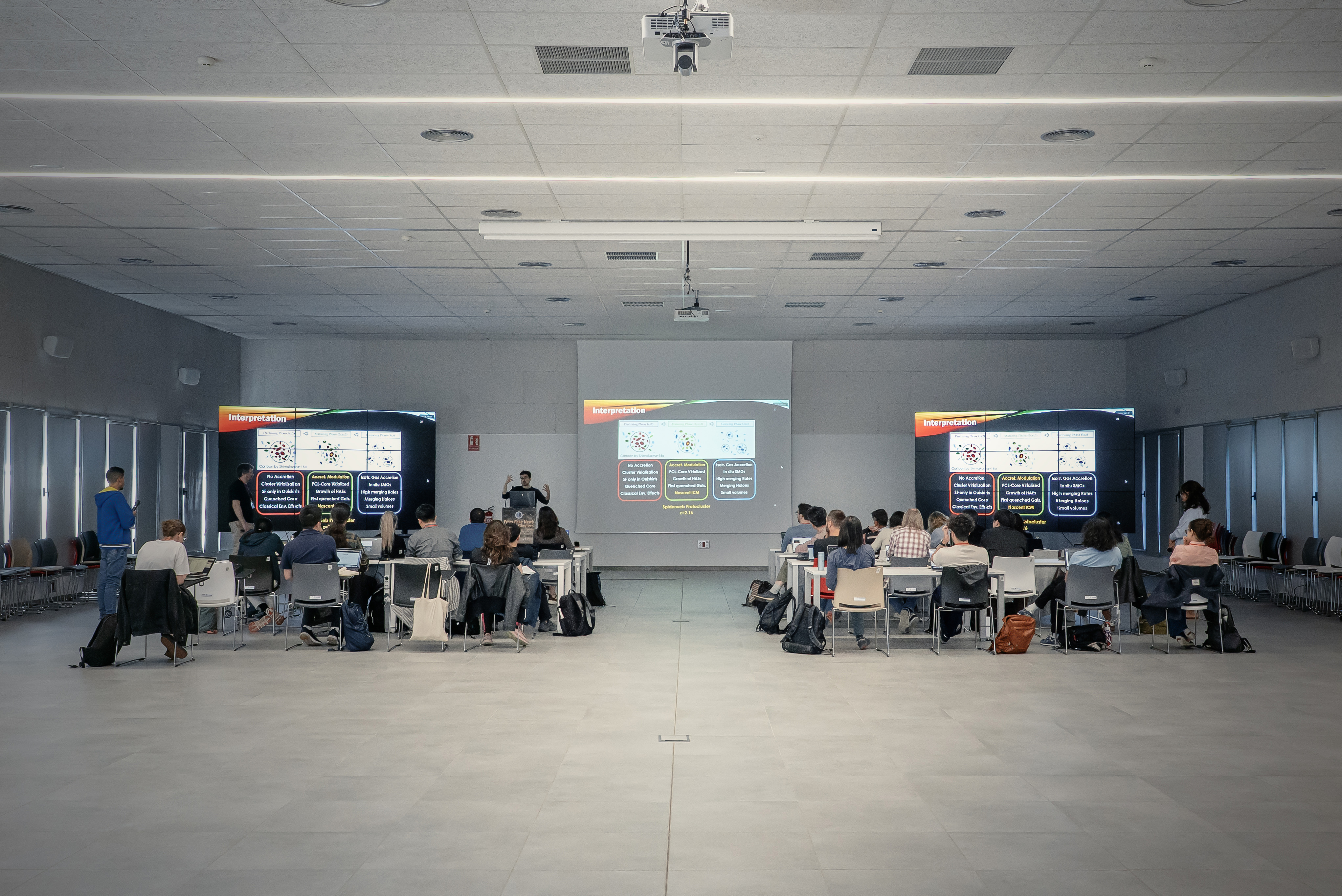 Sala multipropósito del edificio IACTEC durante el workshop 