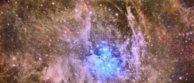 Las Pléyades y el cometa PanSTARRS
