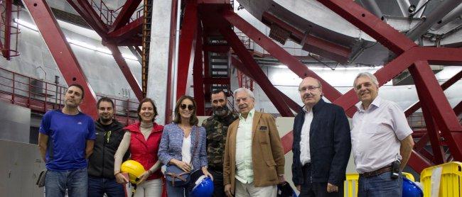MARIO VARGAS LLOSA: “¡Hay que acercar la literatura a las estrellas!”