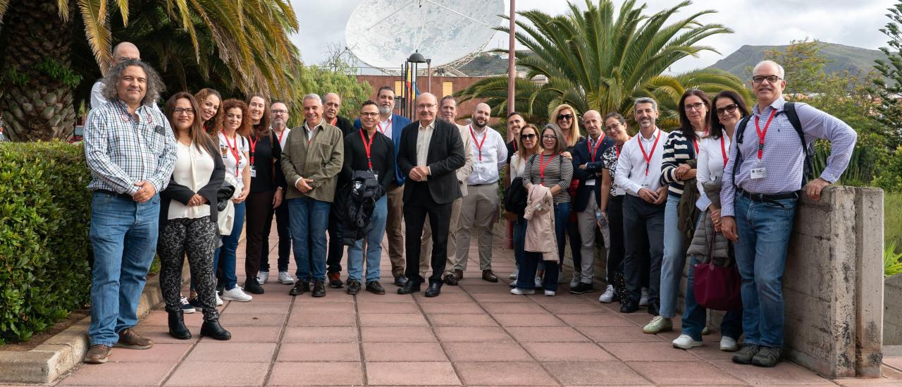 La doctora Nataliia Shchukina, experta en Física Solar y proveniente del Observatorio Astronómico de la Academia Nacional de Ciencias de Ucrania, durante su charla en la actividad de la Fundación Occident.