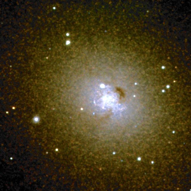 Galaxia elíptica N185