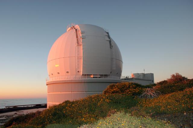 The William Herschel Telescope at twilight