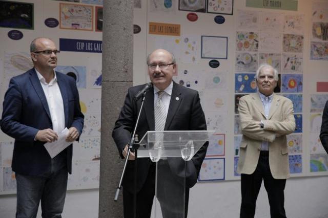 VENTANAS AL UNIVERSO