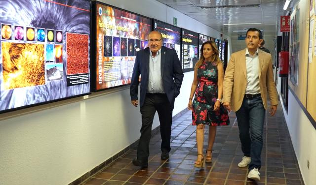 Visita Rosa Dávila y Juan José Martínez al IAC