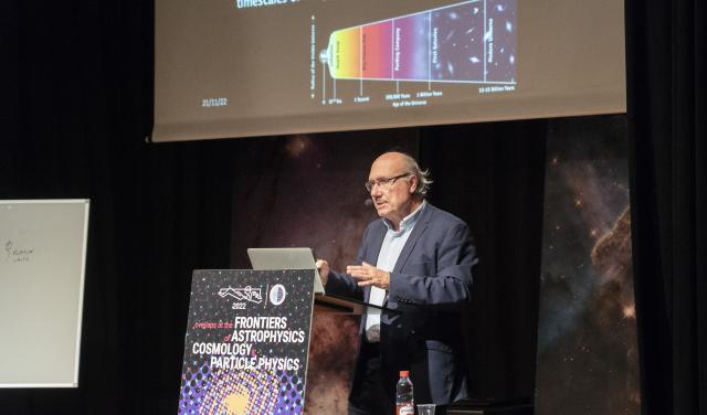 XXXIII Winter School of Astrophysics - Charla