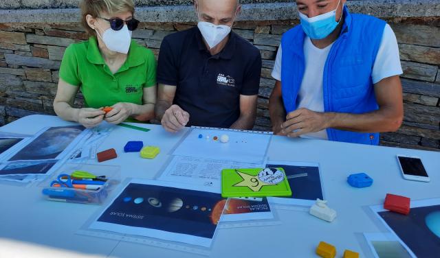 Participantes durante las actividades en Monón. Crédito: Sandra Benítez Herrera