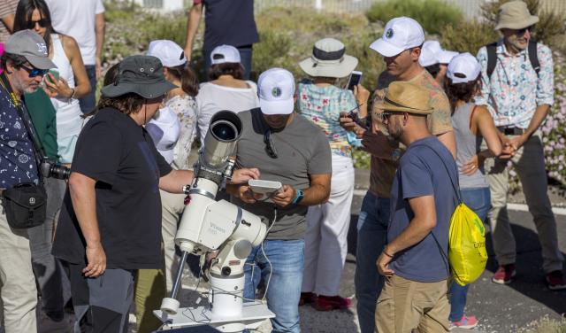 Teachers during the solar observation