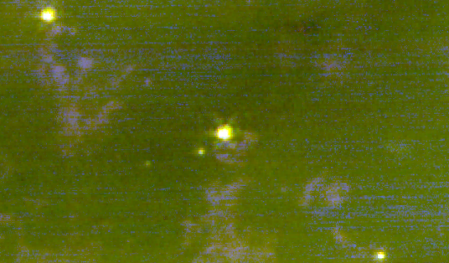 close-up of the central parts of the Ring nebula