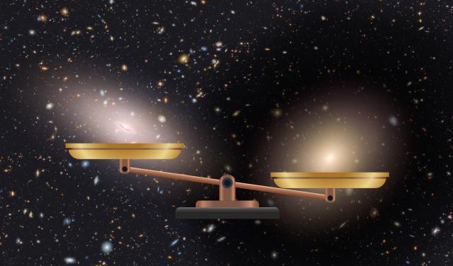 Comparison between galaxies with and without dark matter