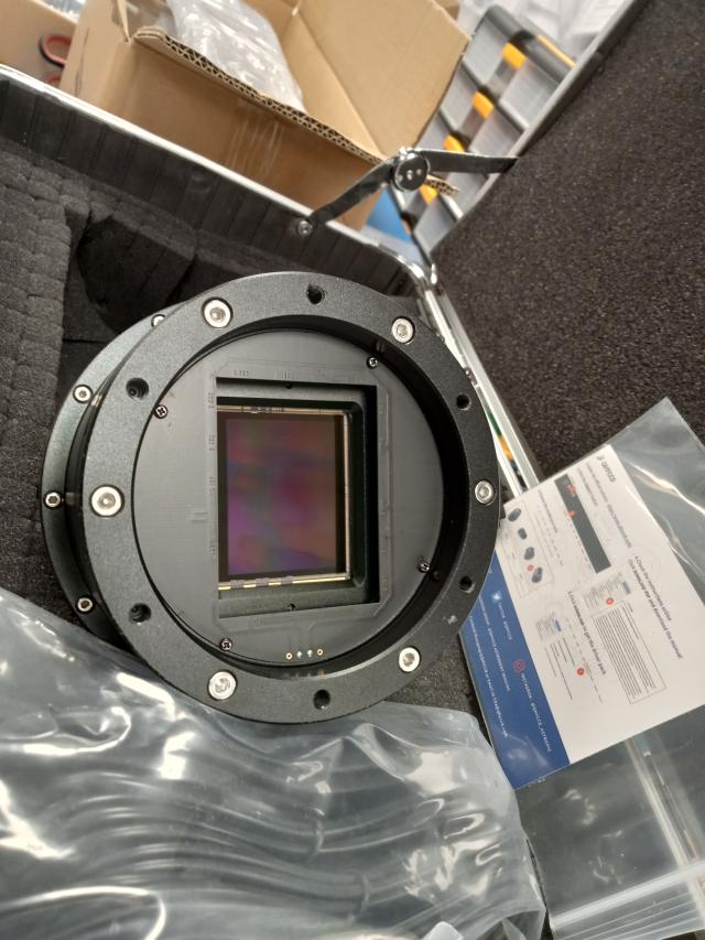 15 Large format (150 Mpix) QHYCCD camera tested at LISA