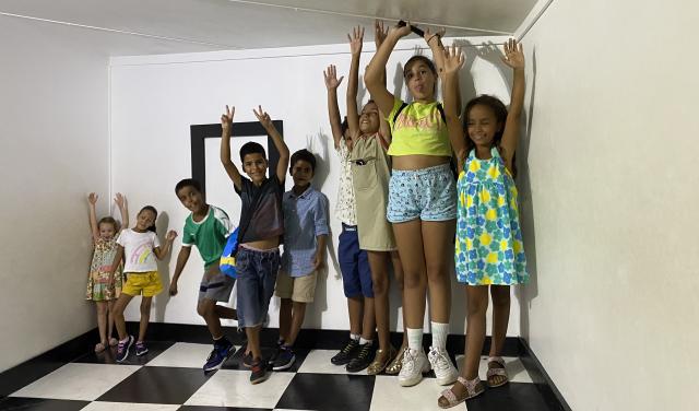 Actividades con niños y niñas saharauis en el MCC y el IAC