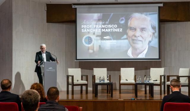 El director del IAC, Valentín Martínez Pillet, en el acto homenaje al profesor Francisco Sánchez en La Palma / IAC