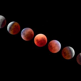 Composición de tomas en RGB durante el eclipse total de Luna del 16 de mayo de 2022 obtenidas desde el Observatorio del Teide. Crédito: Daniel López