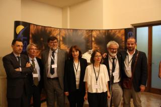 De izquierda a derecha: Daniele Gallieni (A.D.S. international), Manolo Collados (Instituto de Astrofísica de Canarias, IAC), Fabio Manni (SRS Engineering), Francesca Zuccarello (Università di Catania), Ilaria Ermolli (Instituto Nazionale di Astrofisica), 11839