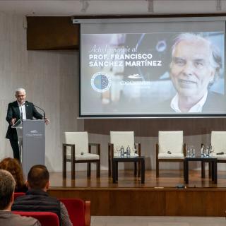 El director del IAC, Valentín Martínez Pillet, en el acto homenaje al profesor Francisco Sánchez en La Palma / IAC