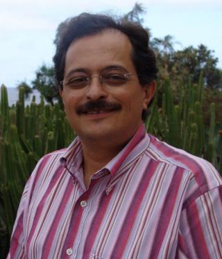 José de Jesús González, Investigador en el Instituto de Astronomía de la Universidad Nacional Autónoma de México (IA-UNAM) 8008